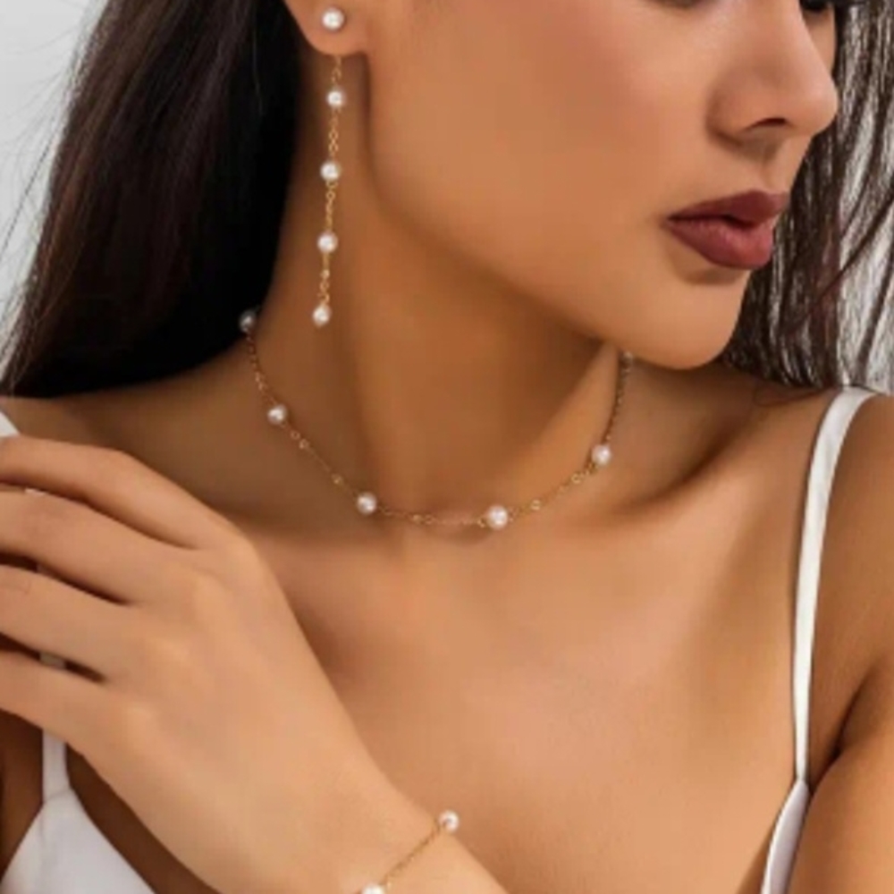 NEW Elegant Gold and Pearl Jewelry Set